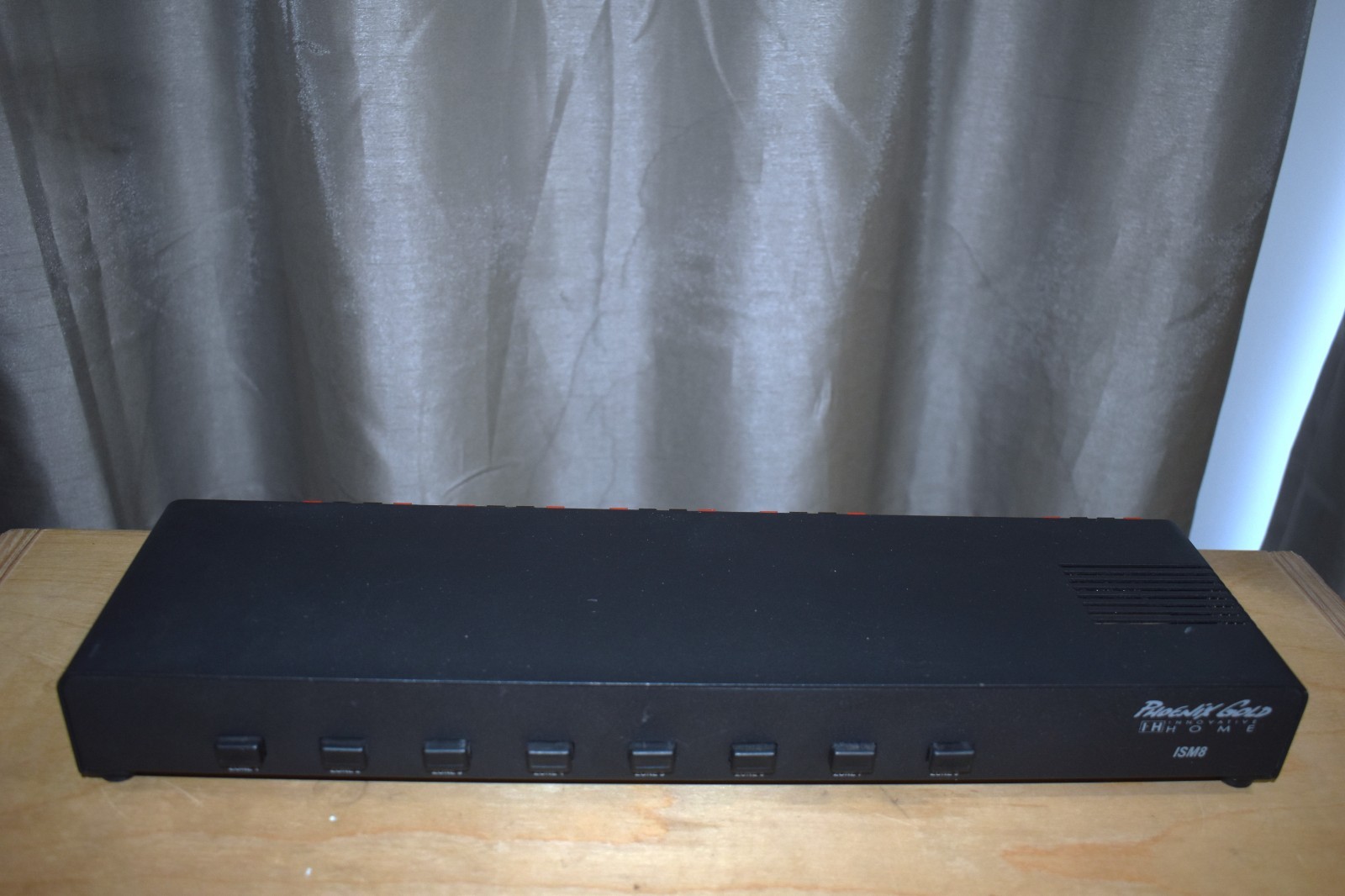 Phoenix Gold ISM8 8-Source Audio Speaker Selector Switch – Tested & Working