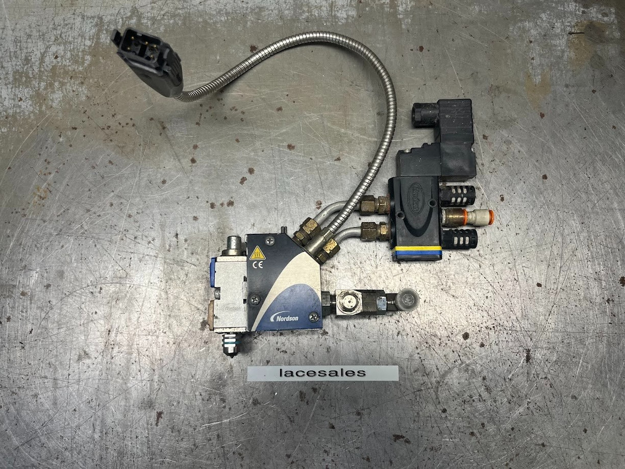 Nordson SureBead A-040 Hot Melt Adhesive Gun 240V w/ Solenoid + Cordset 8524377