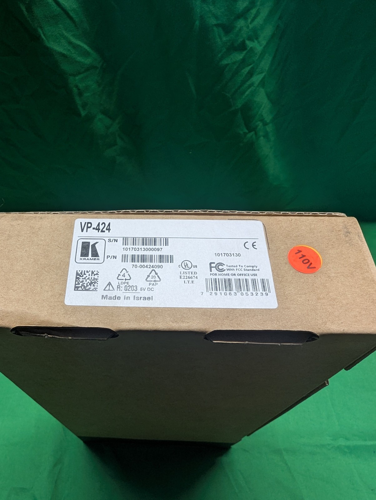 Kramer VP-424 New In Box