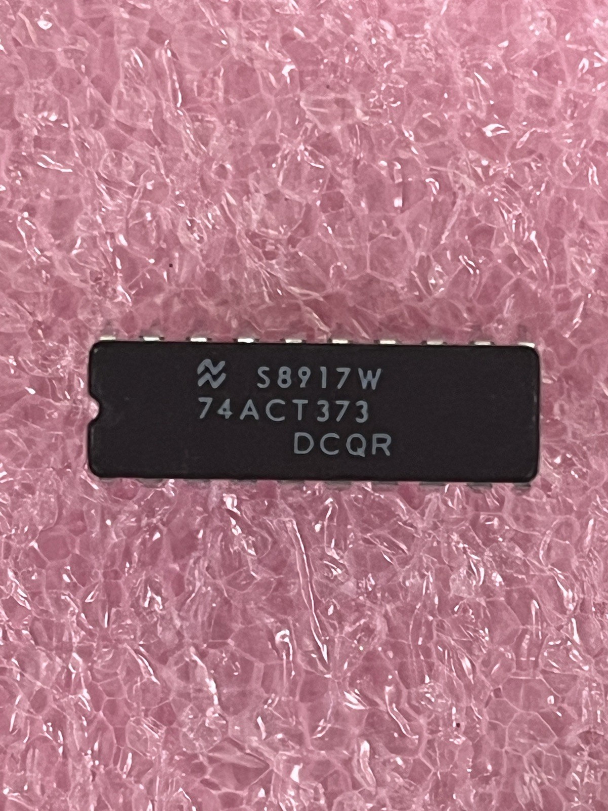 74ACT373DC IC BUS DRIVER 1 FUNC 8 BIT 20 PIN CERAMIC DIP (LOT OF 6)