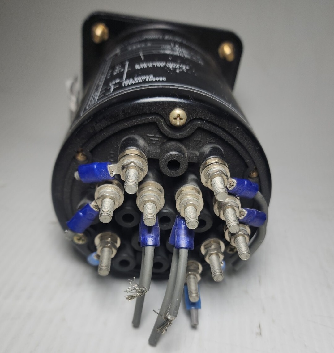 Arga Controls Model 25-227 Volt/Phase Angle Meter/Transducer Indicator