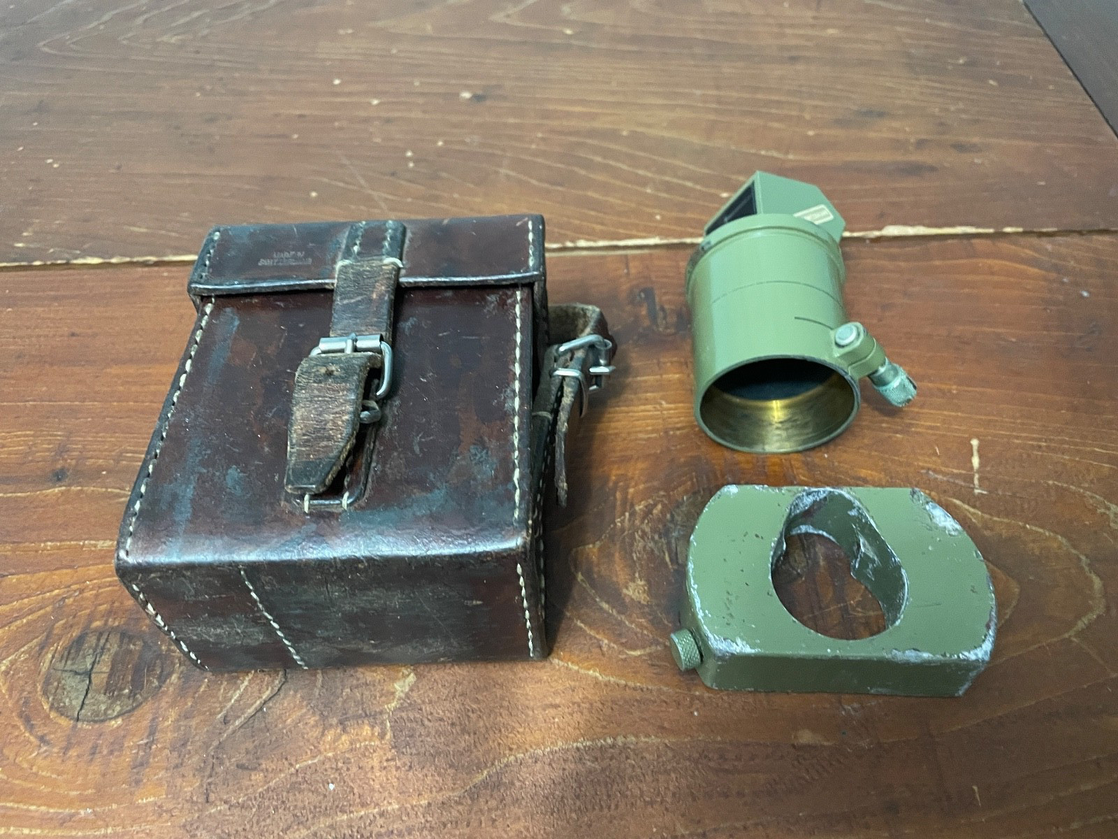WILD HEERBRUGG GPP5 PENTAPRISM AND COUNTERWEIGHT  MADE IN SWITZERLAND