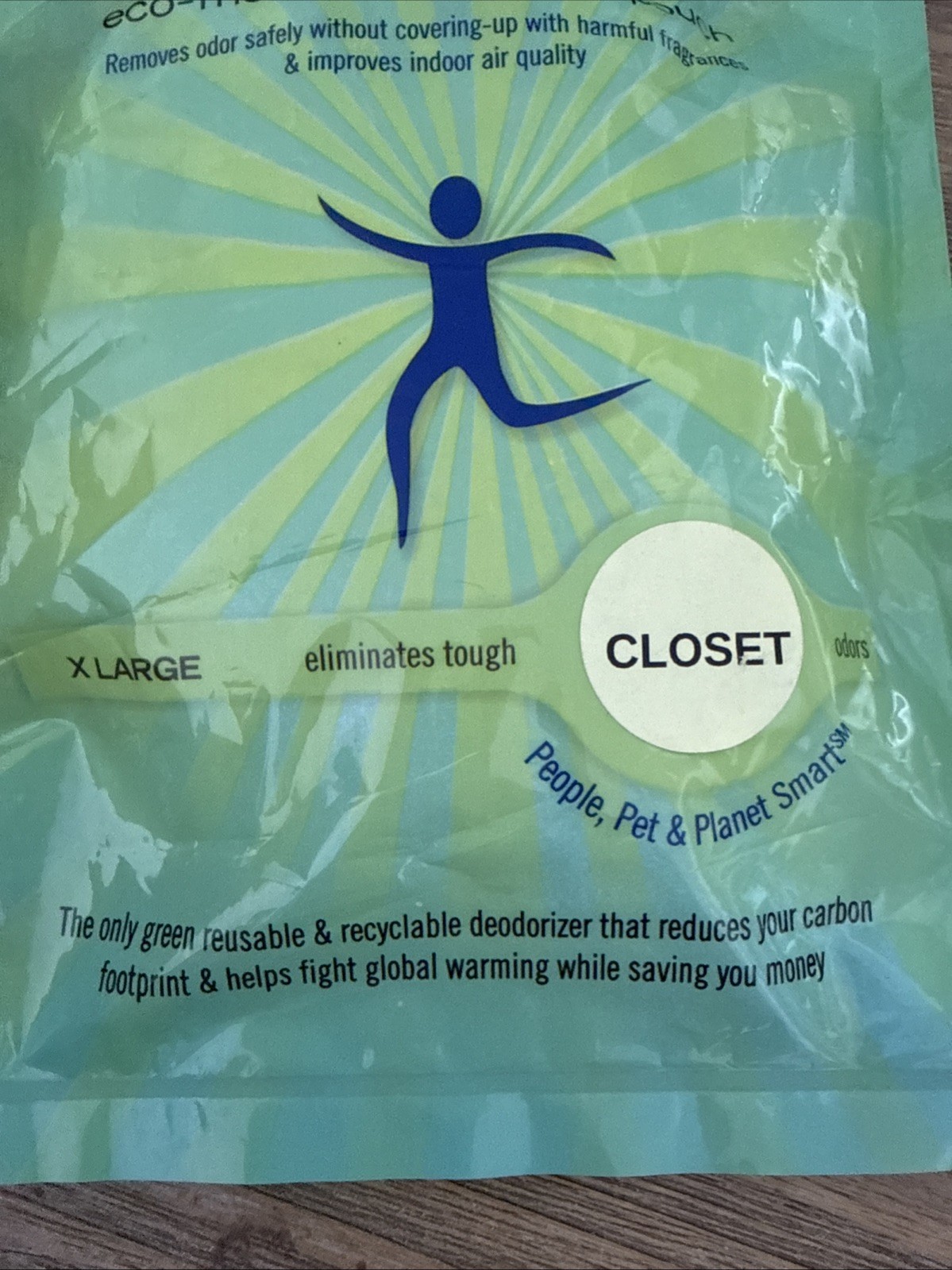 Smelleze Reusable Closet Deodorizer Eco Friendly New