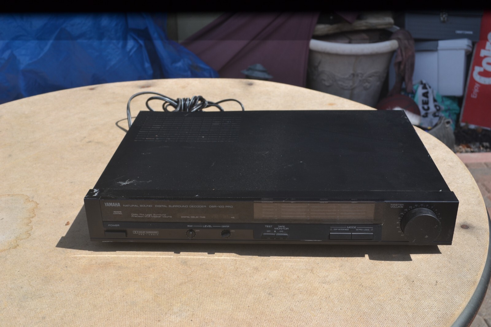 YAMAHA DSR-100 PRO Digital Surround Decoder