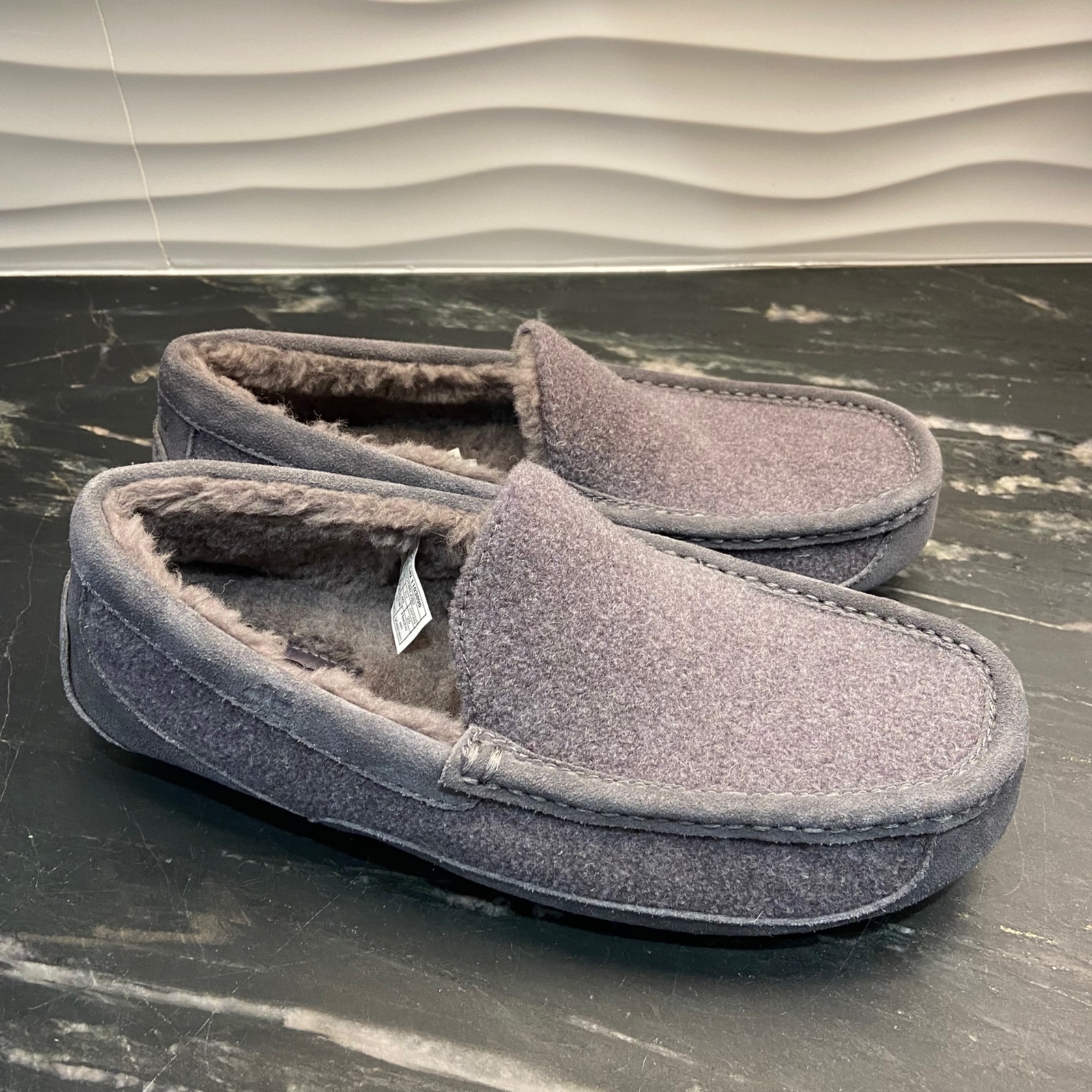 UGG Australia Ascot UGGpure Lined Moccasin Slipper Men's 7