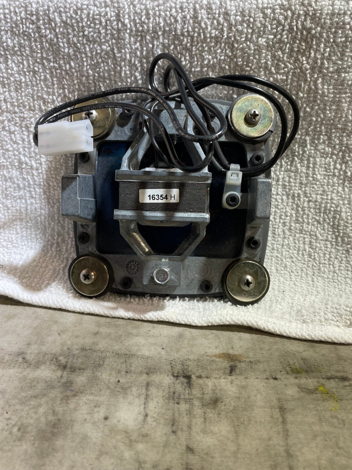 Edwards Vibrating Horn Panel Mount