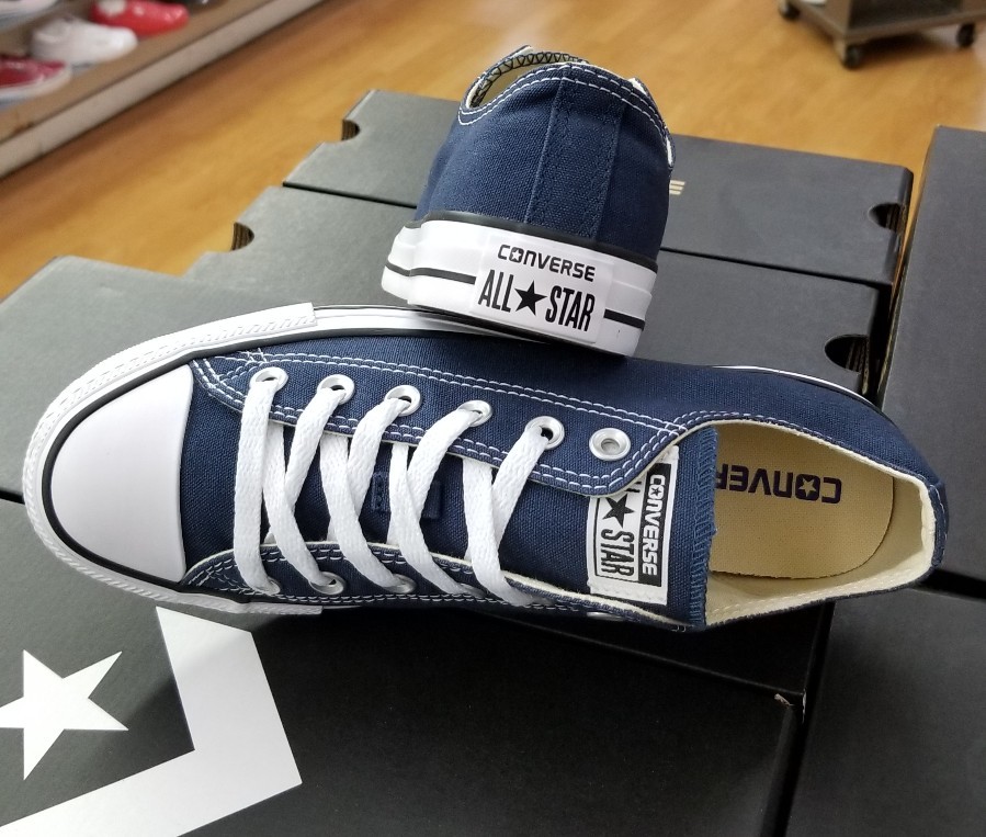 CONVERSE ALL STAR CHUCK TAYLOR LOW MEN'S NAVY M9697