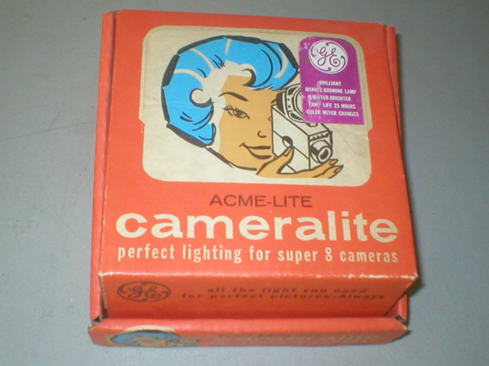 NOS Acme-Lite Cameralite by GE Top Mount light for Super 8 Cameras