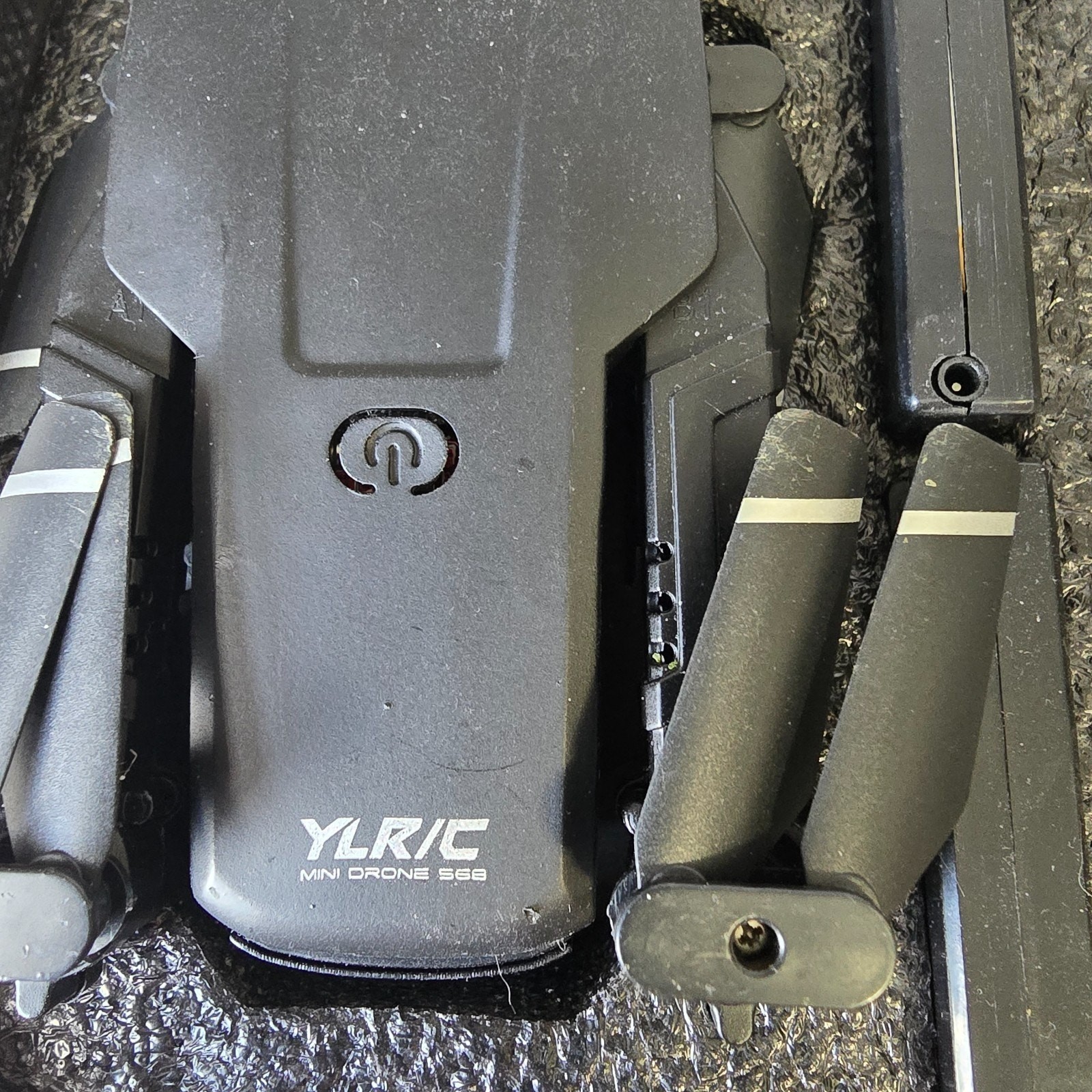 JLR/C S68 Mini Drone Foldable Remote Control W/ Case, Charger & 3 Batteries