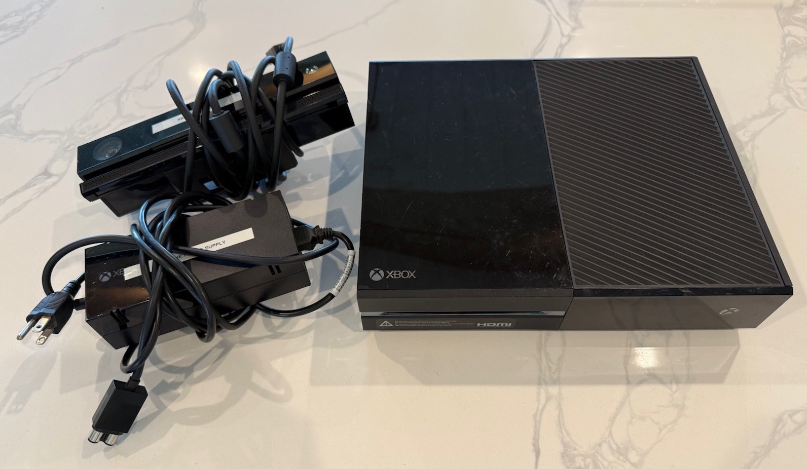 Xbox One 500GB Console with Power Cable & Camera Tested&Working Model 1540