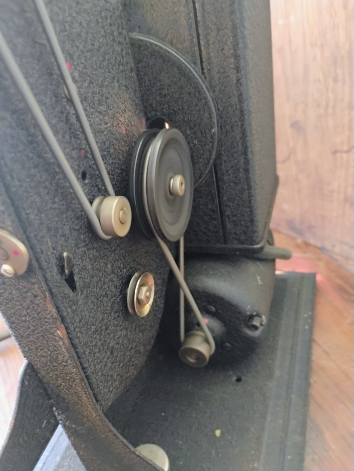 Kodascope Eight Model 40 8mm Silent Film Projector Testes Working