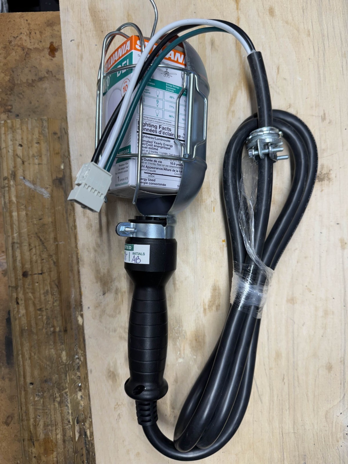 Sylvania LED Work Light Handheld Trouble Light with Power Cord – Shop Garage Lam