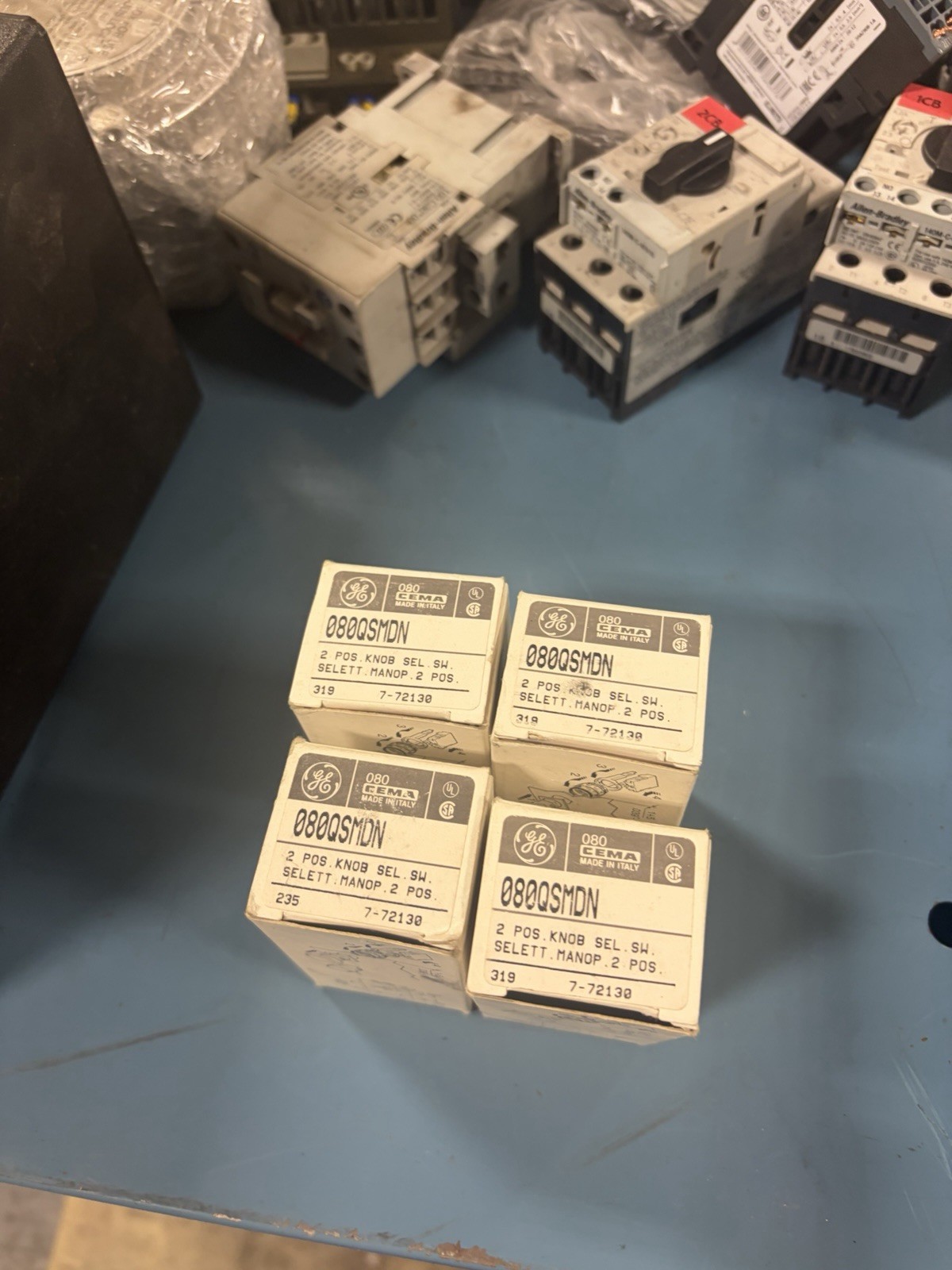 New LOT OF 4 GE General Electric Cema 080QSMDN 2 Position Selector Switch