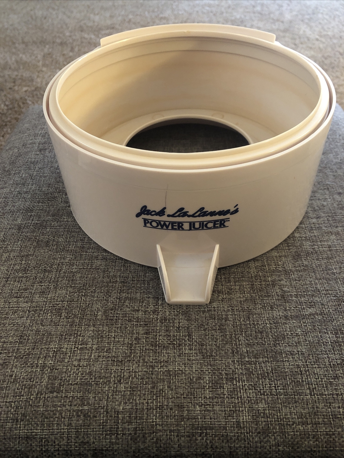 Jack LaLanne's Power Juicer JLS-8 Replacement Part Receptacle Ring With Spout