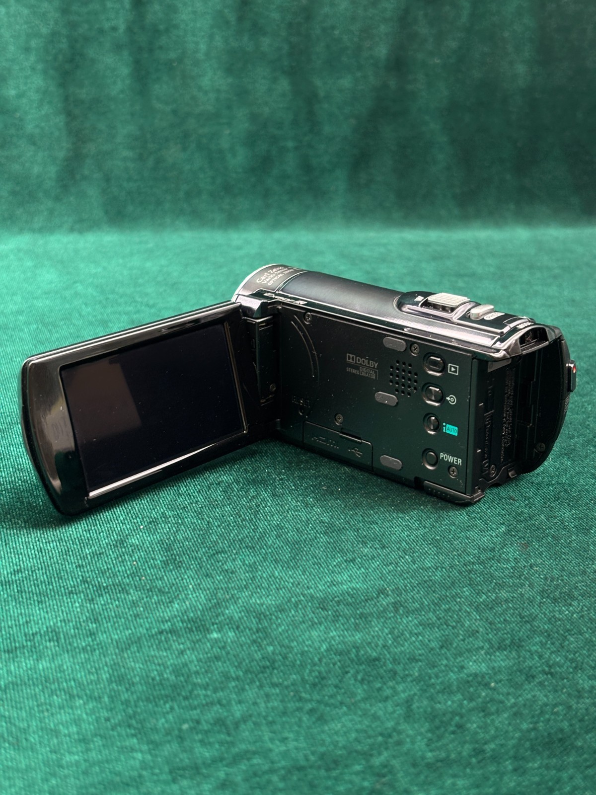 Sony HDR-CX115E Digital HD Video Camera Recorder