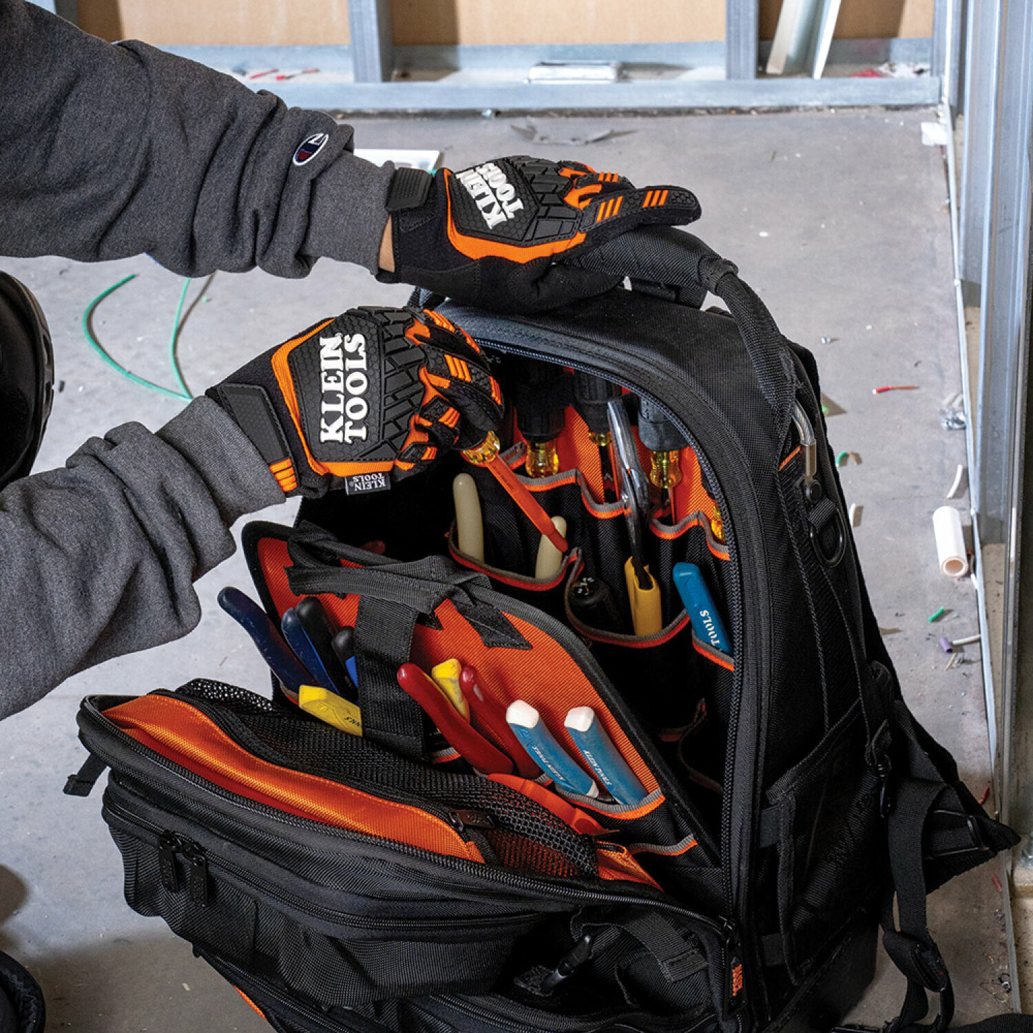 Klein Tools 60601 Heavy Duty Gloves, X-Large