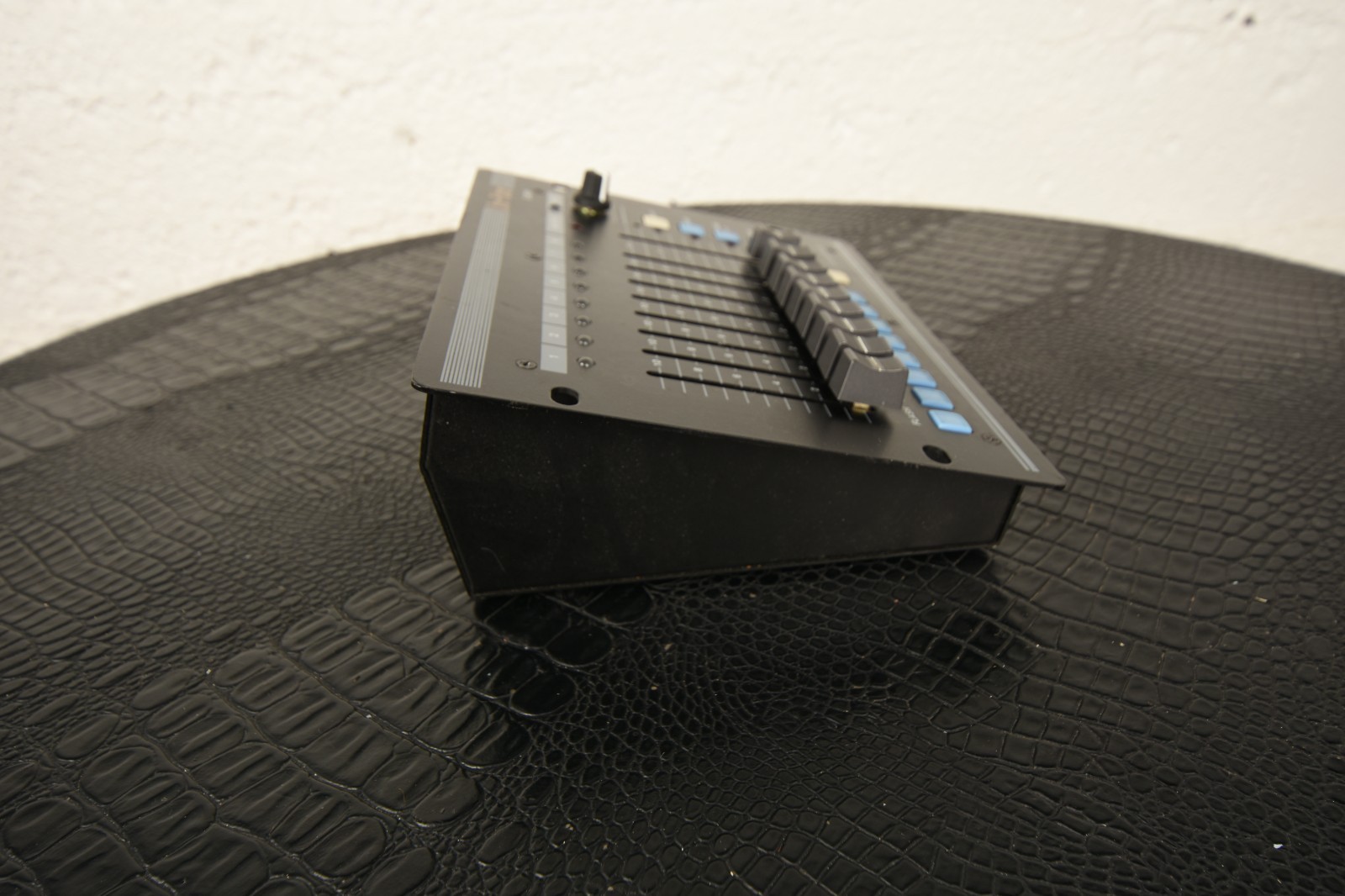 Lite-Puter C-801 8 Channel Light Dimmer Control Console Unit