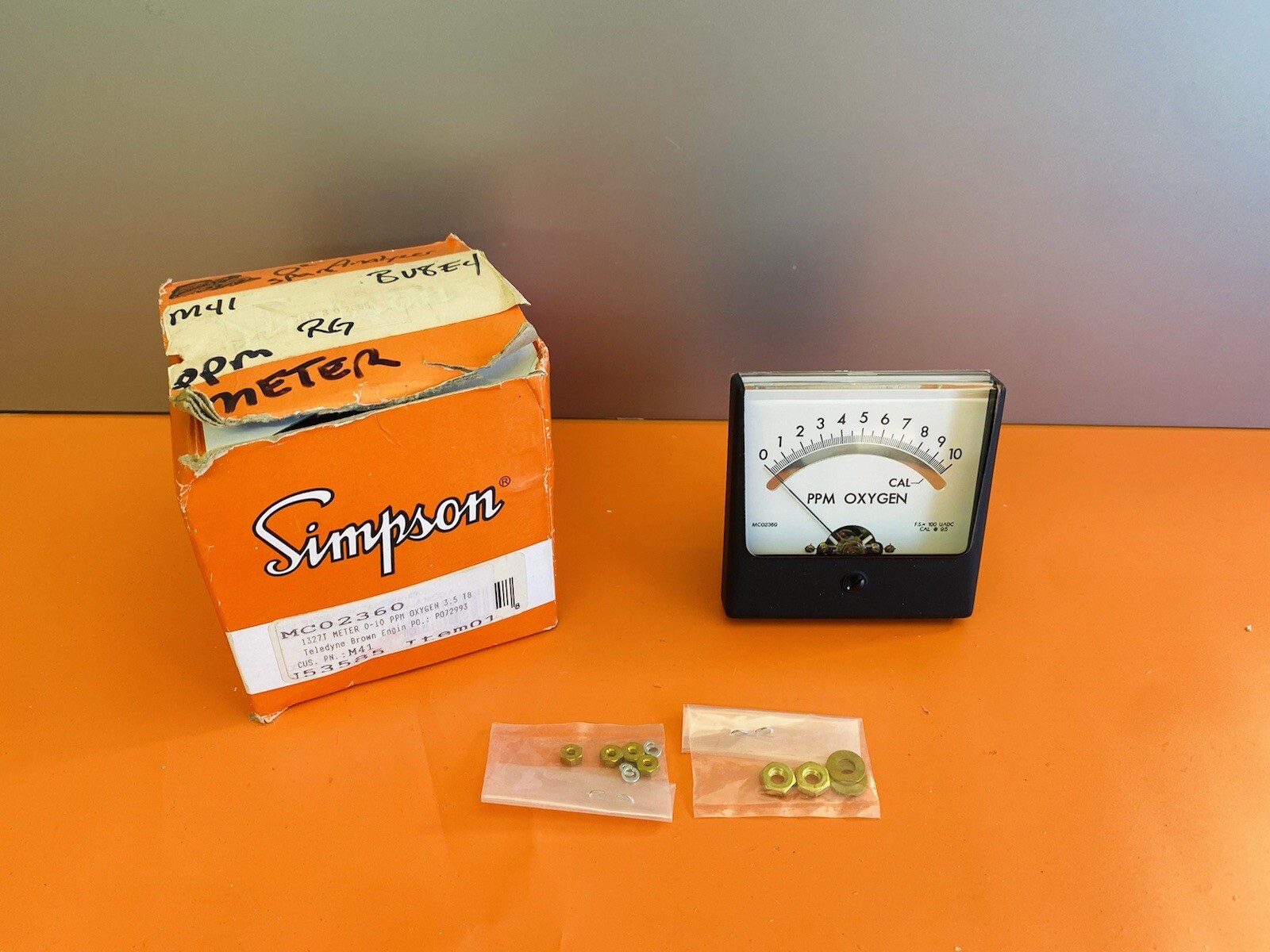 Simpson Analog Panel Meter 0-10 PPM Oxygen 3.5TB 1327T  MC02360