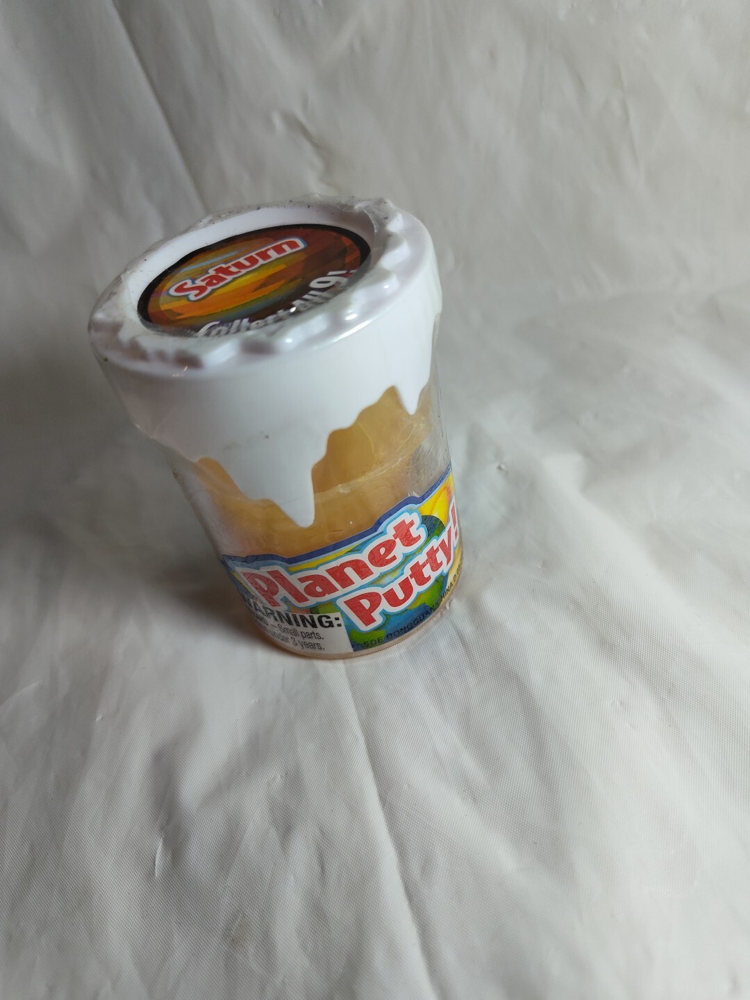 Planet Putty Saturn FF012994