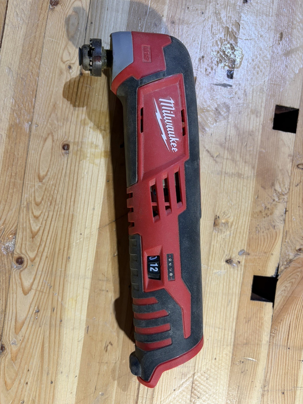 Milwaukee 2426-20 M12 Lithium-Ion Multi-Tool (Tool Only) - NEW