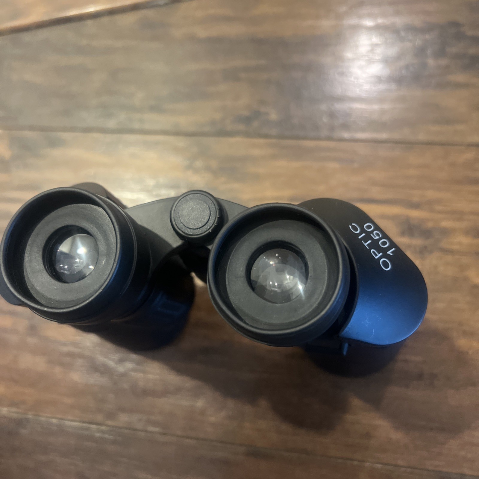 OPTIC 1050 BINOCULARS , & CARRYING CASE, GREAT SHAPE