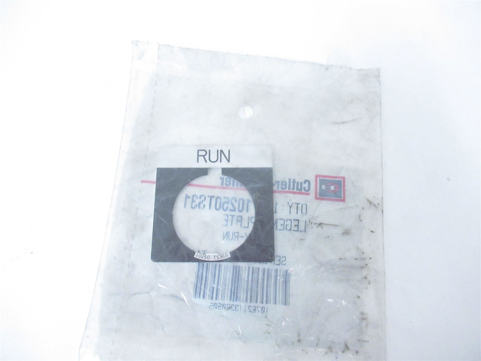 240450 New In Box; Cutler-Hammer 10250TS31 Legend Plate - Black; "RUN"