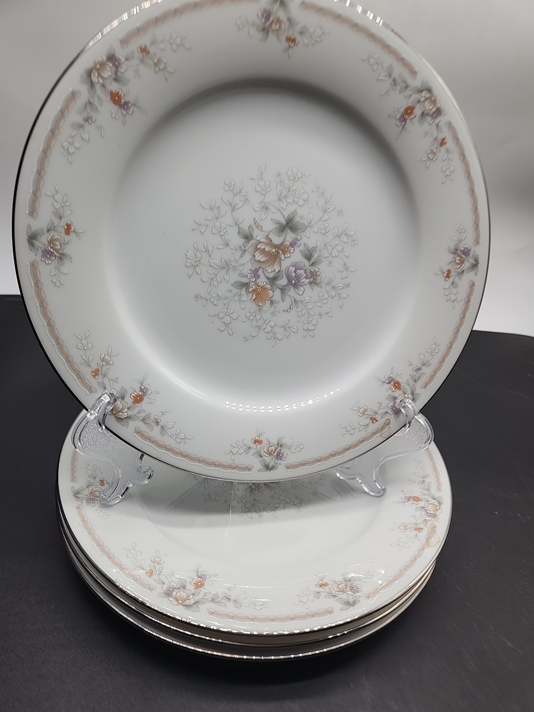 Noritake 3192 Chambray Set of (4)  8 5/8" Salad Plates