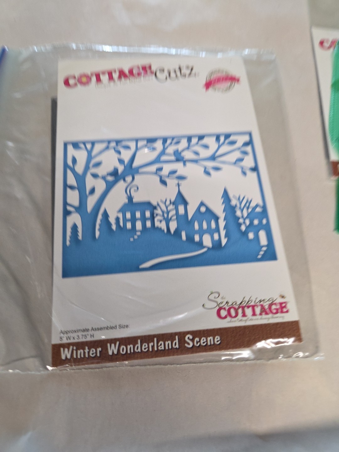 Cottage Cutz Die Winter Wonderland Scene