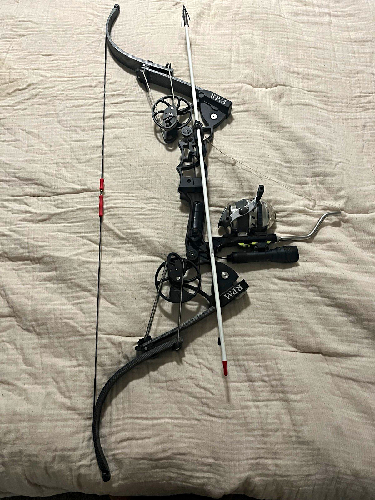 RPM Bowfishing Nitro XX Right Hand 35-55lb Lever Bow w/ Reel & Arrow