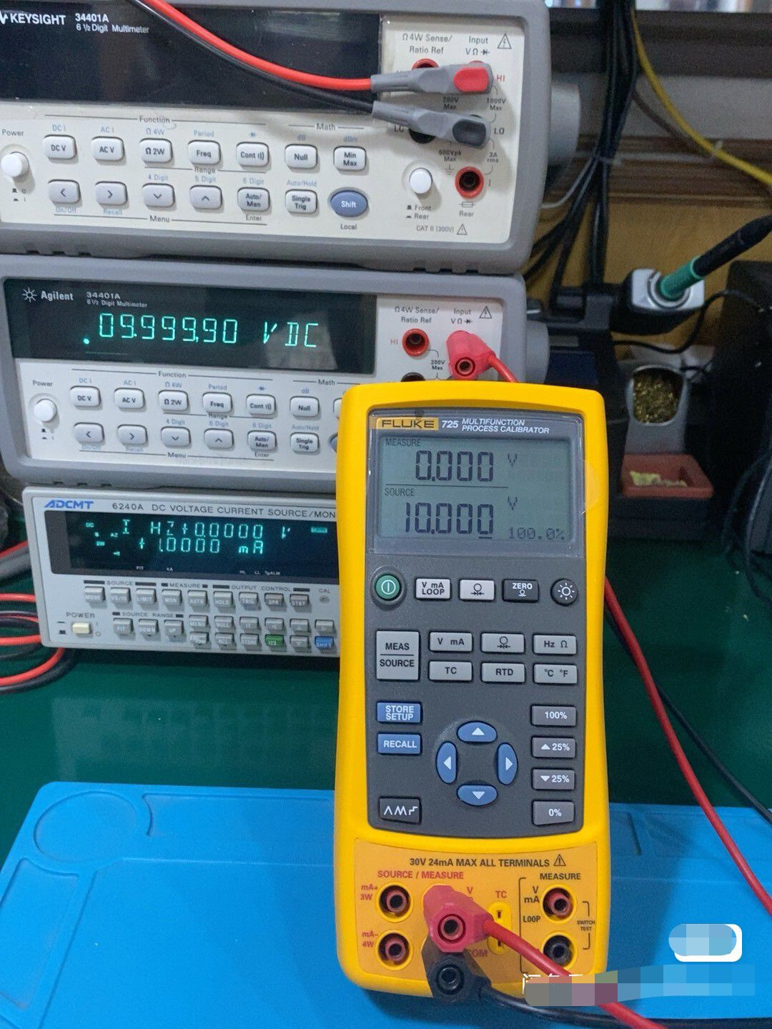 Fluke 725 Multifunction Process Calibrator