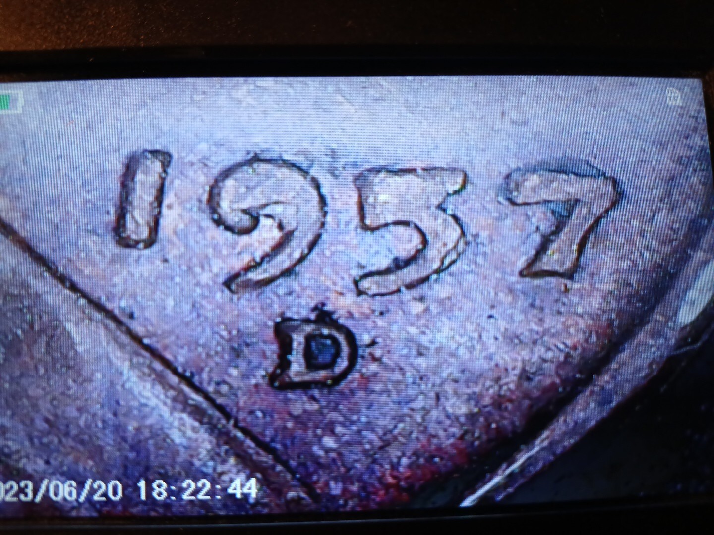 1957 D WHEAT CENT ERRORS DIE CHIPS ON LIBERTY & 9,5 OF DATE