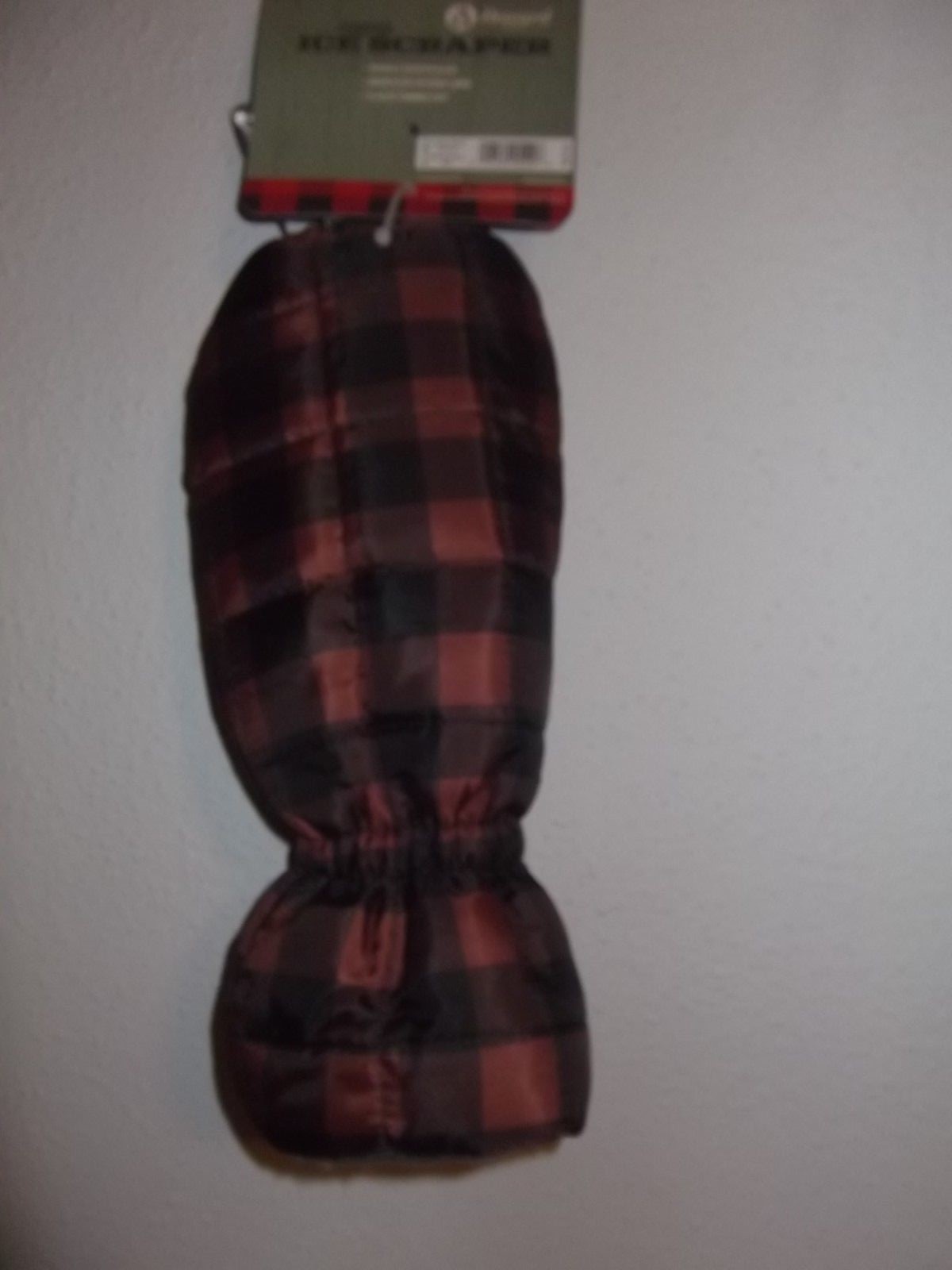 ICE SCRAPER - BROWN / BLACK PLAID - ONE SIZE (AC-26-91x2)