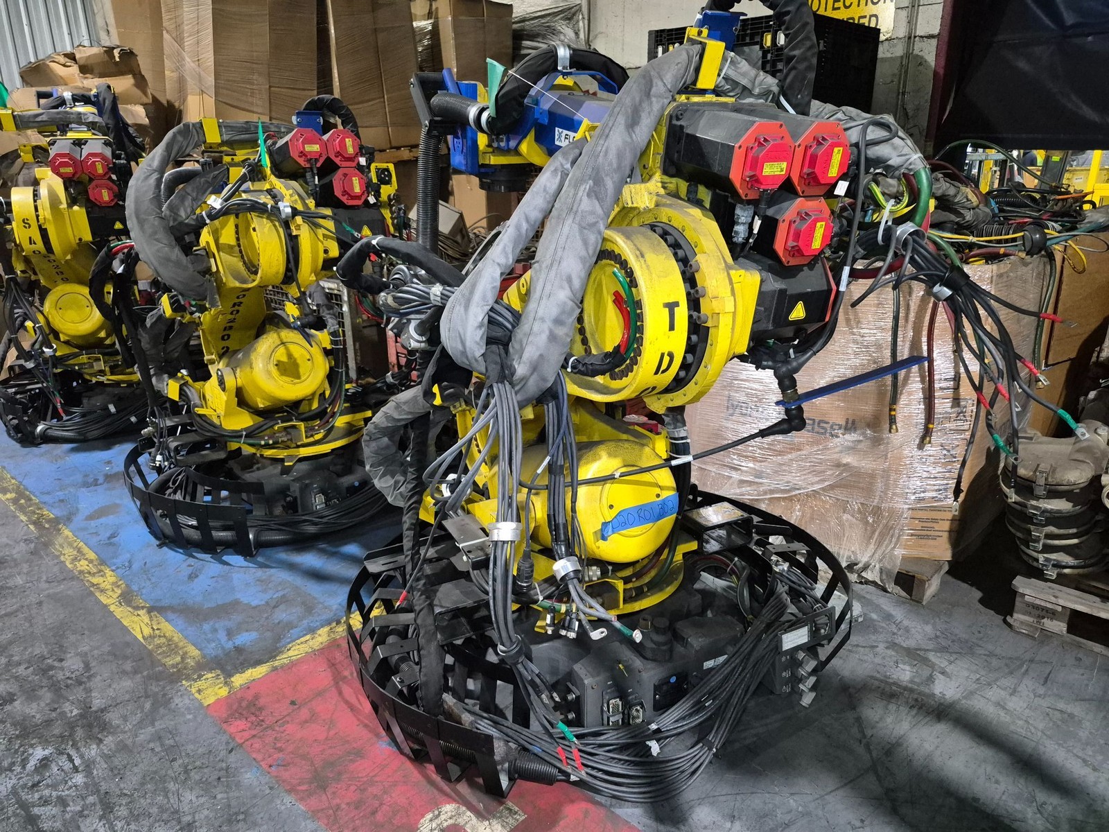 FANUC R-2000iB/210F Complete w/ R-30iA Controls USED - Missing Items