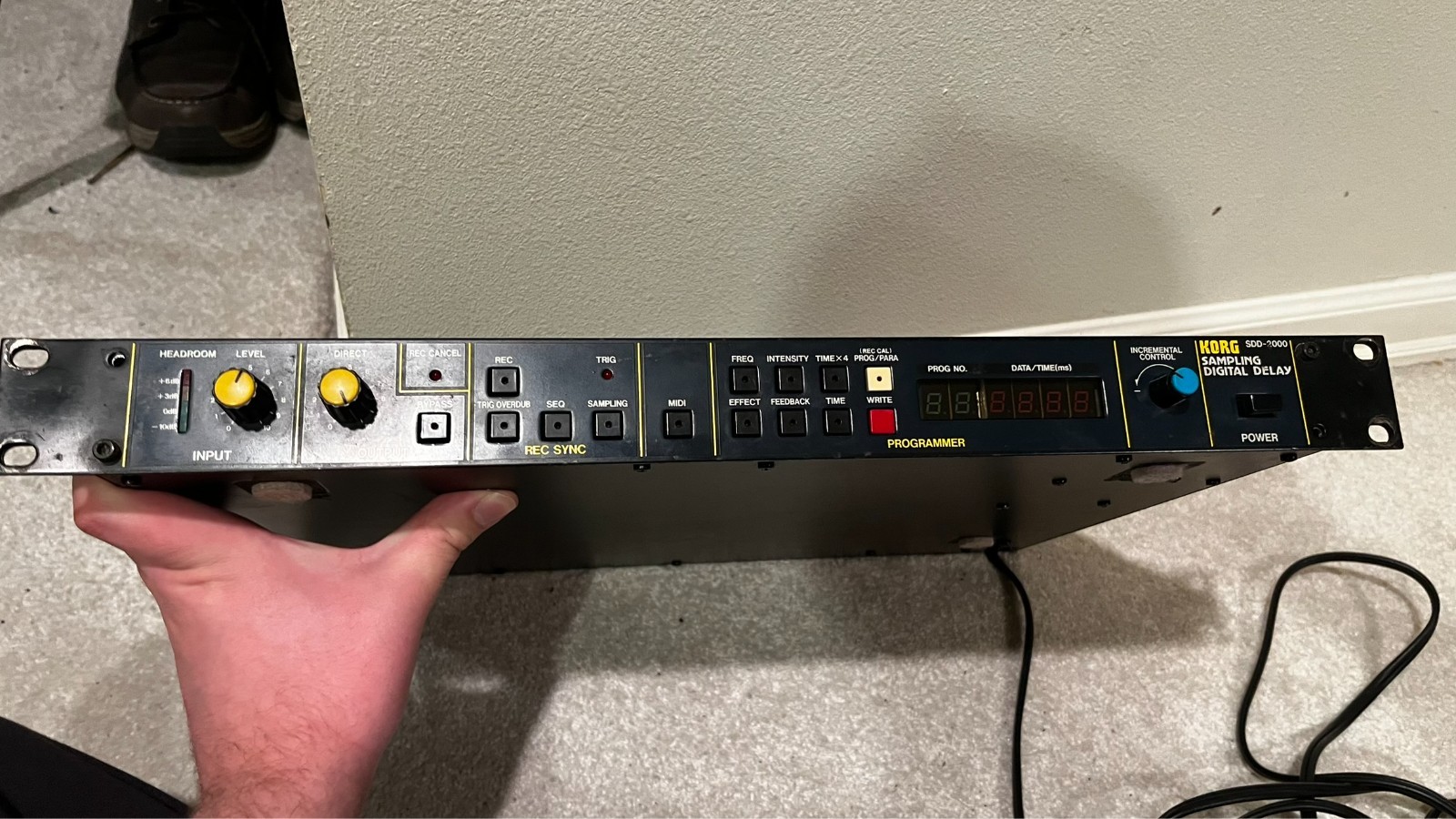Korg SDD-2000 SDD2000 Sampling Digital Delay Effect Processor Rackmount