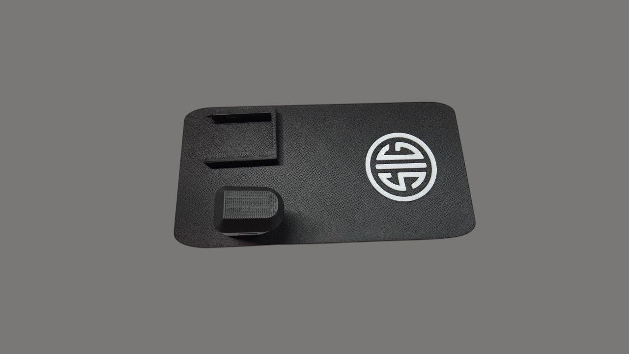 SIG P325 Display Stand