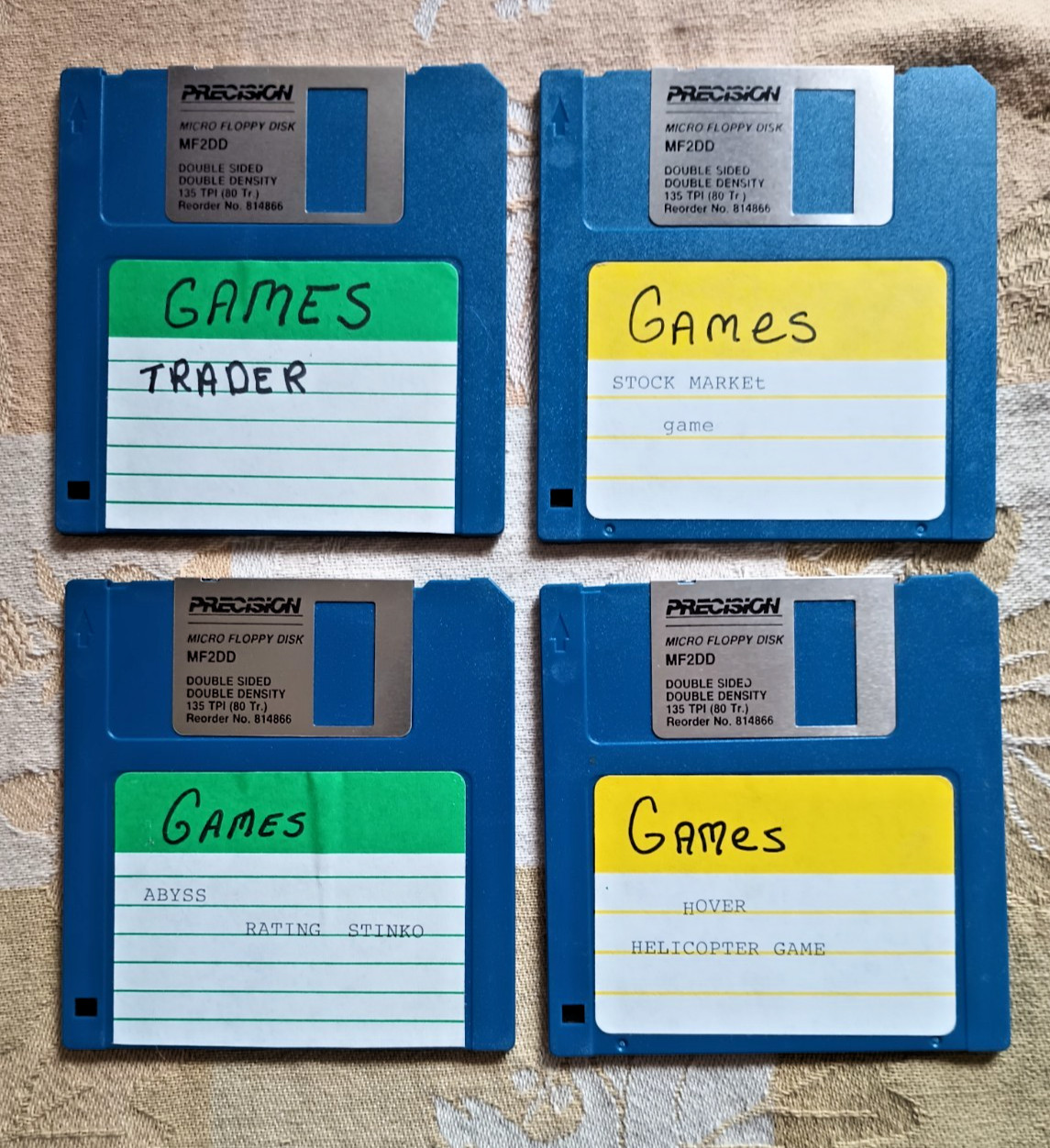 30+ Game Lot w/27 3.5” CD Floppy Disk & Floppy Disk Container Holder