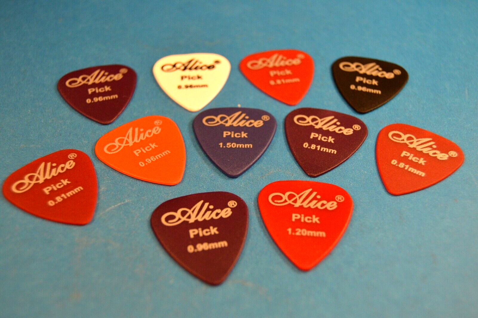 Lot of 11 ALICE .81 .96 1.50 mm  GUITAR PICKS  Brand New!  plectrums USA SELLER!