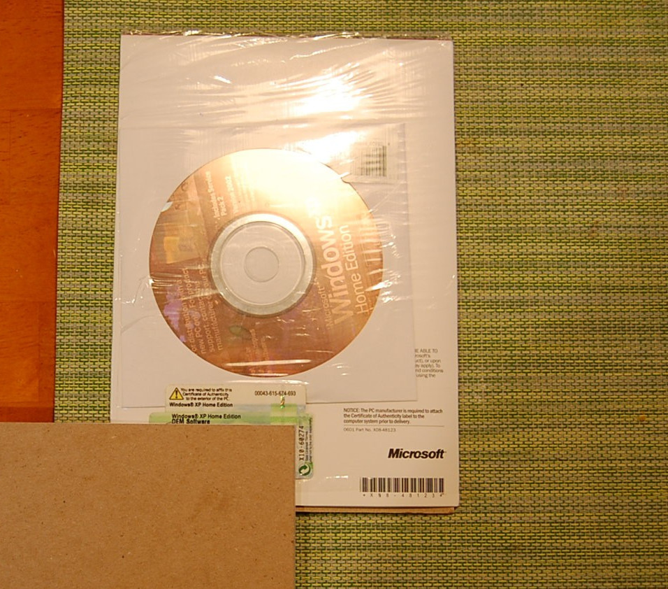 Microsoft Windows XP Home Edition 2002 SP2 Sealed Copy with Disk License Key