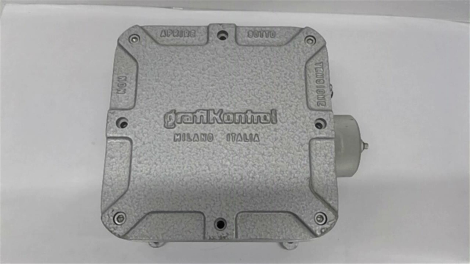 GrafiKontrol Enclosure Missing Switching Requlator 4"Depth 5"H 7 3/4"W