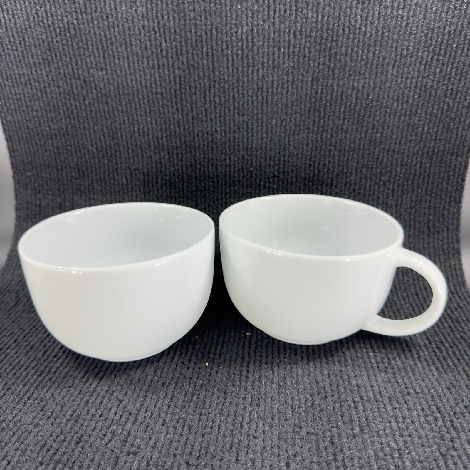 Le Gourmet Chef White Ceramic Large Oversized Coffee Mug Cup Set 2 Mugs Cups