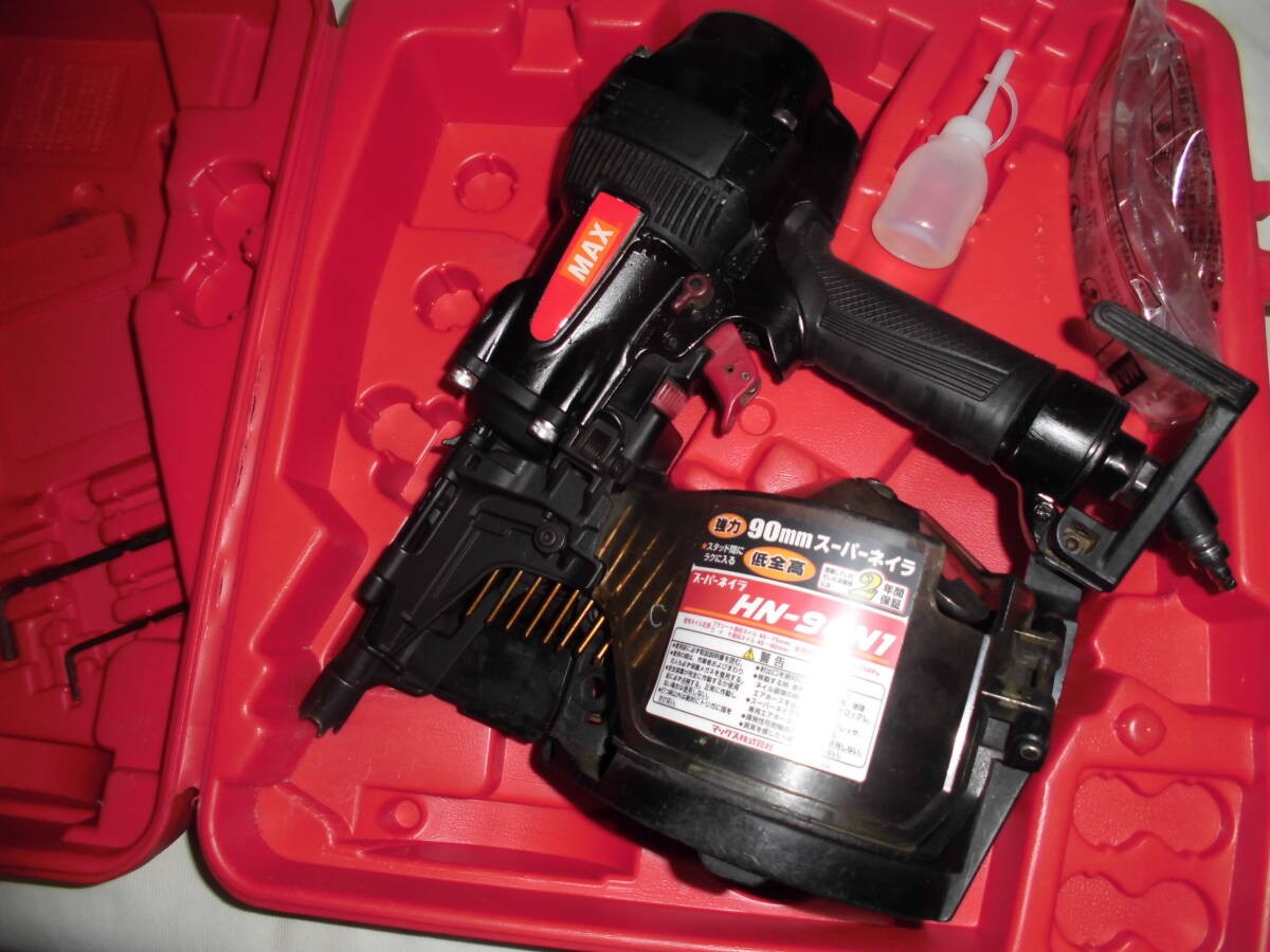 Max HN90N1 High Pressure Pneumatic Nailer 90mm Framing Nail Gun Japan Used