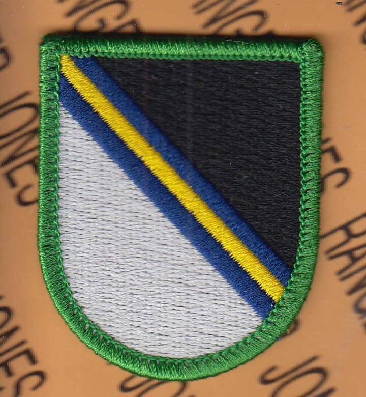 US Army 1st Brigade 11th Airborne Division Alaska beret flash patch m/e