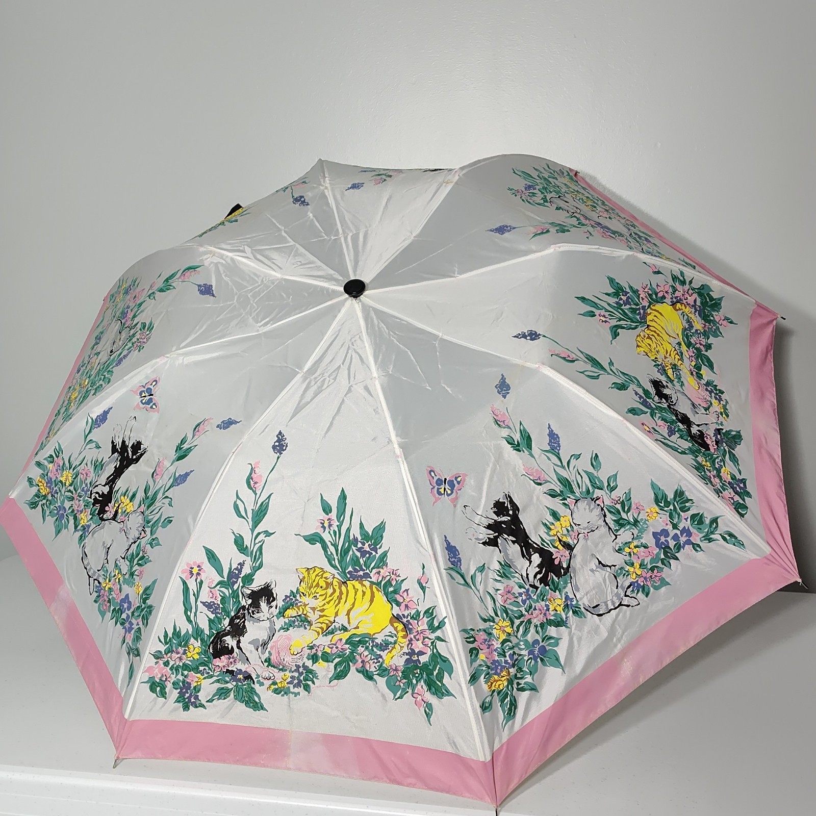 1994 Vtg Avon Umbrella Cats Kittens Floral Pink Printed Design DAMAGE