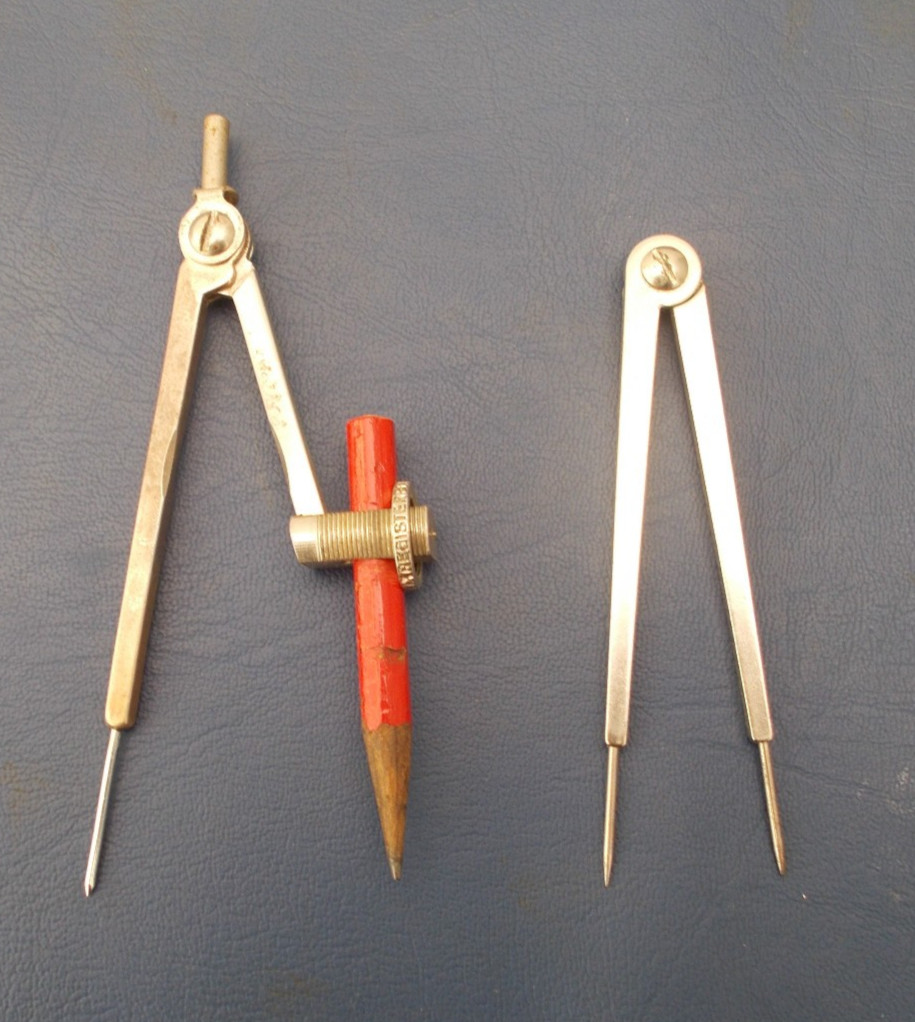 VINTAGE HELIX OLD SCHOOL DRAWING COMPASSES TECHNICAL DRAUGHTSMAN plus DIVIDERS.