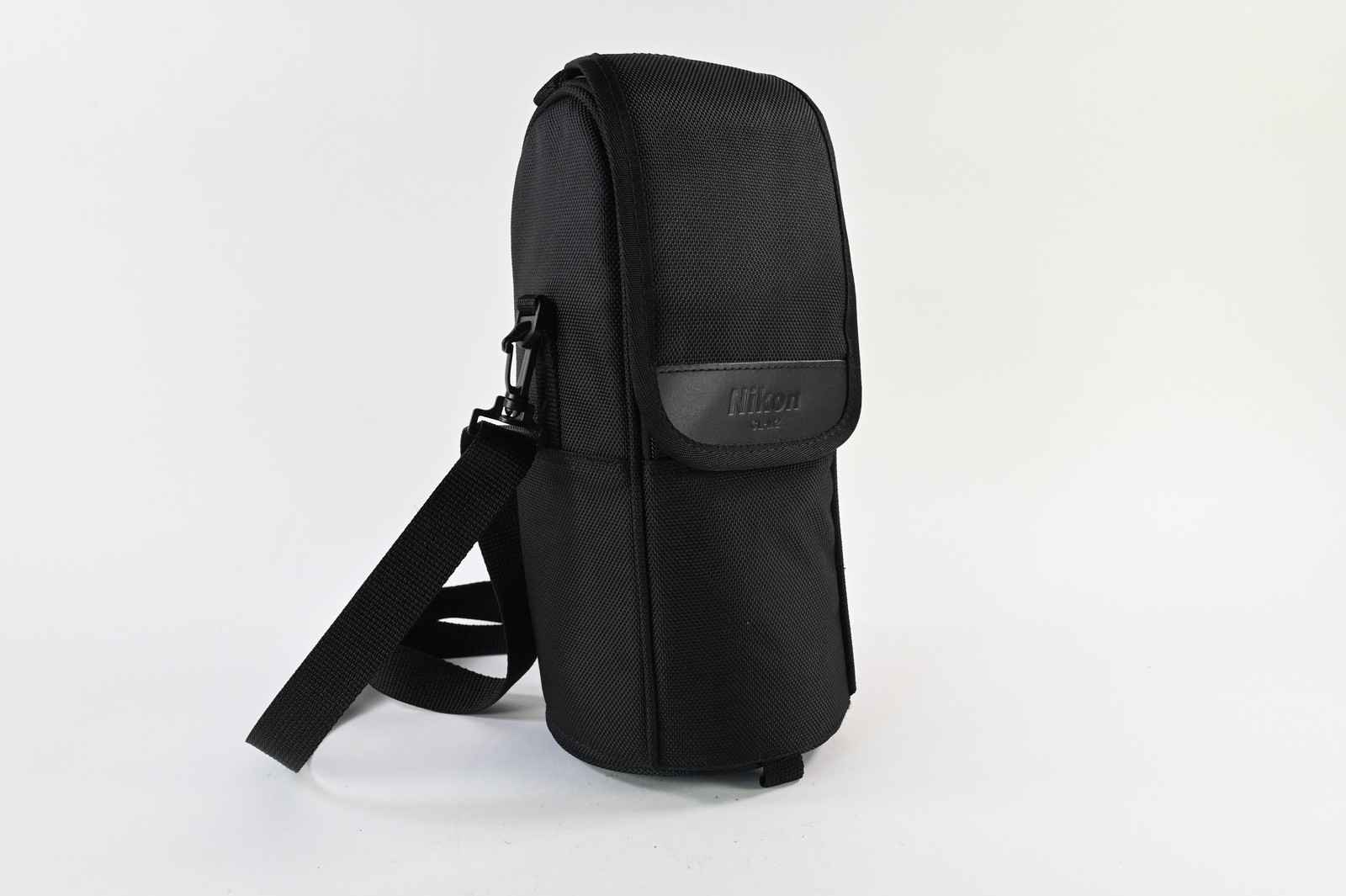 Nikon CL-M2 Lens Case For 300mm f/4.0D ED-IF AF and 70-200 f/2.8 #G263