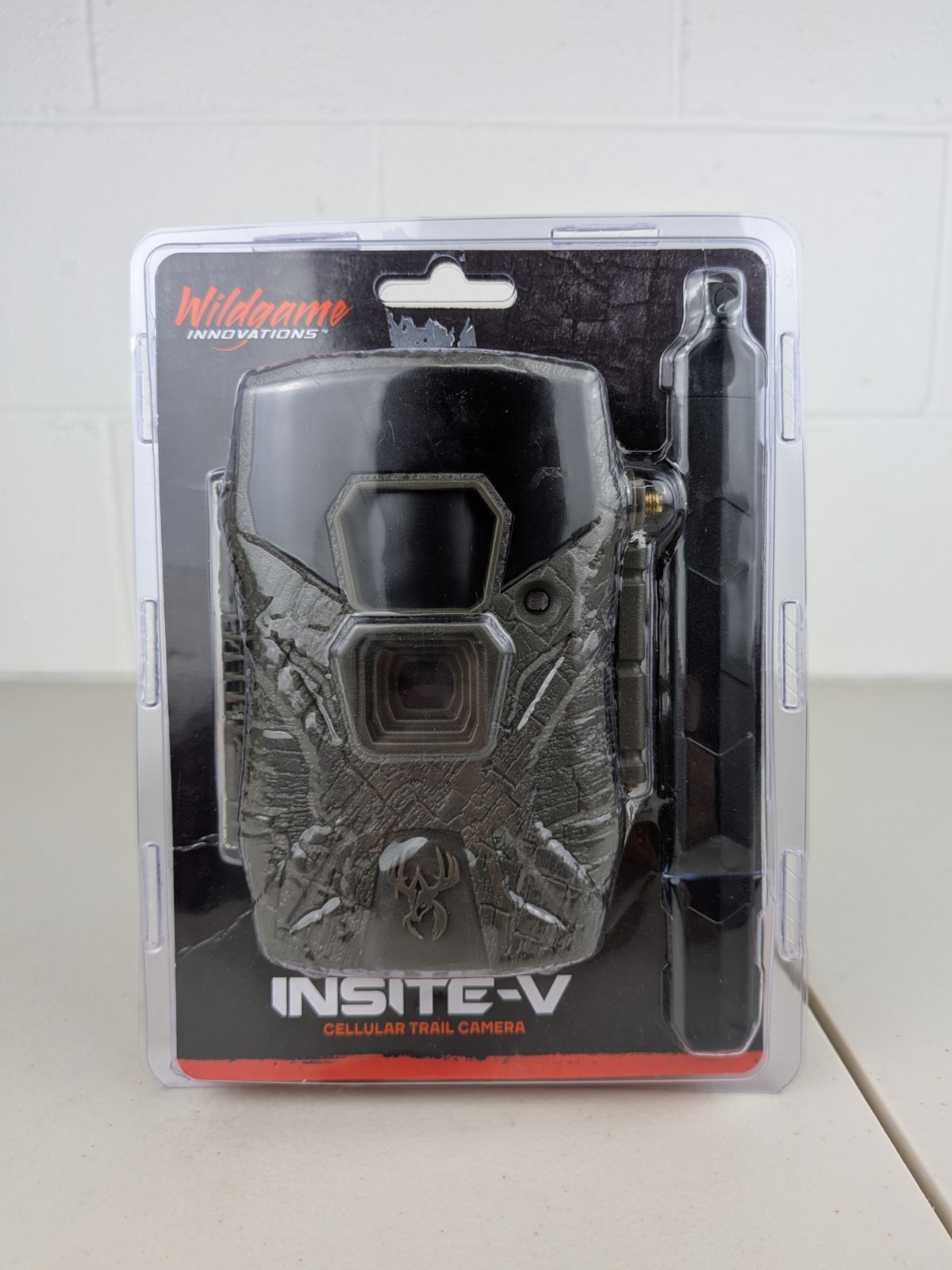 Wildgame Innovations Insite-V 20MP 80 Ft Cellular (Verizon) Trail Camera Deer