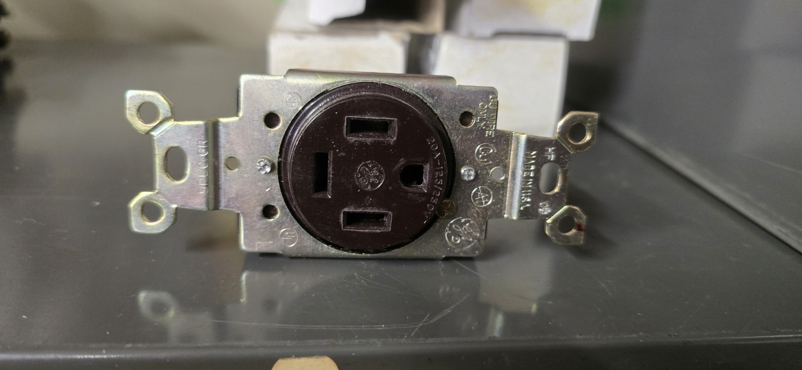Lot Of 3 Ge 20 125 250v 4 Prong Outlet Recepticle