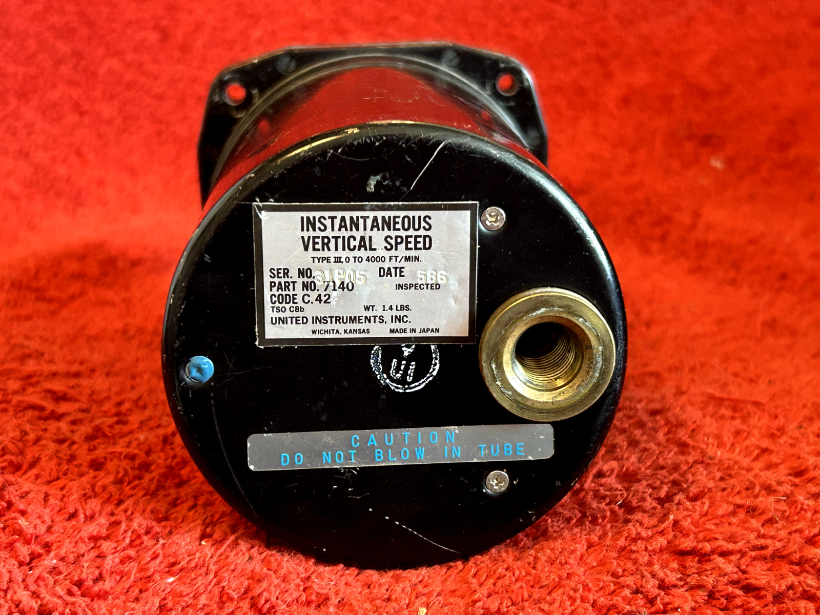 UNITED INSTRUMENTS INSTANTANEOUS VERTICAL SPEED INDICATOR P/N 7140 CODE C.42