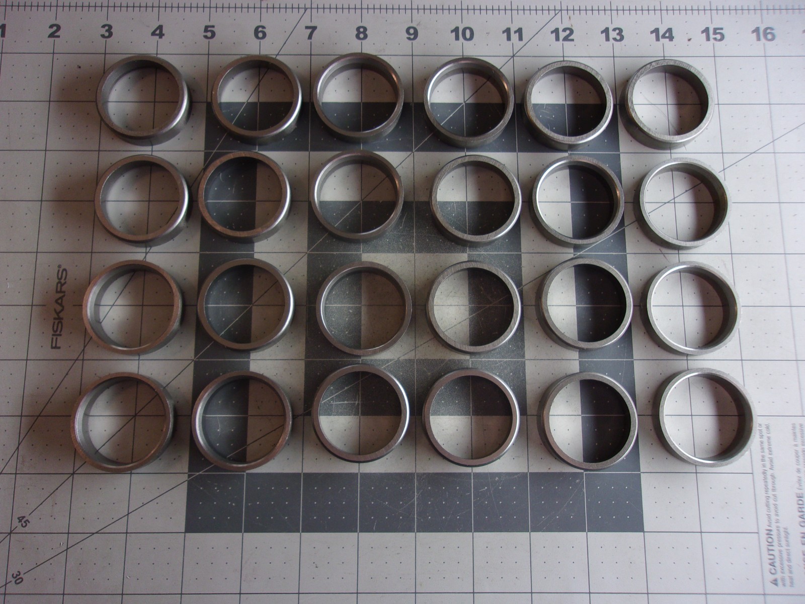 Tucker T1994+020 (24) Valve Seats Caterpillar 1693 3406 3406B/C/E 3408/C/E C15