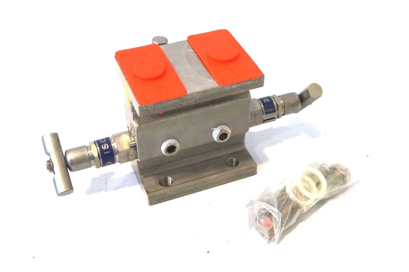 NEW KENMAC MSHCAT 3 VALVE MANIFOLD